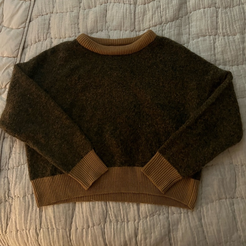 Kerisma Sweater